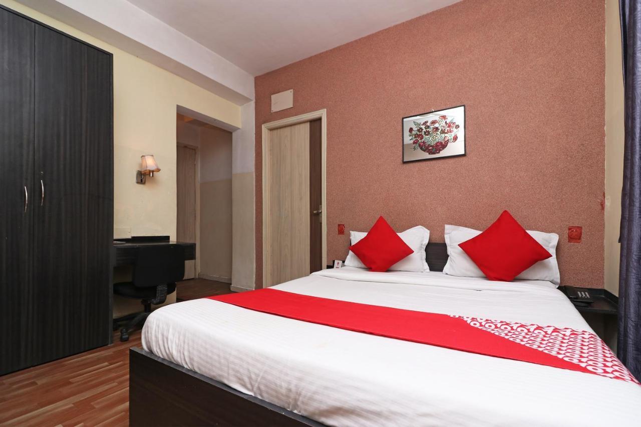 מלון כלכותה Oyo 4219 Ratnakar Residency מראה חיצוני תמונה